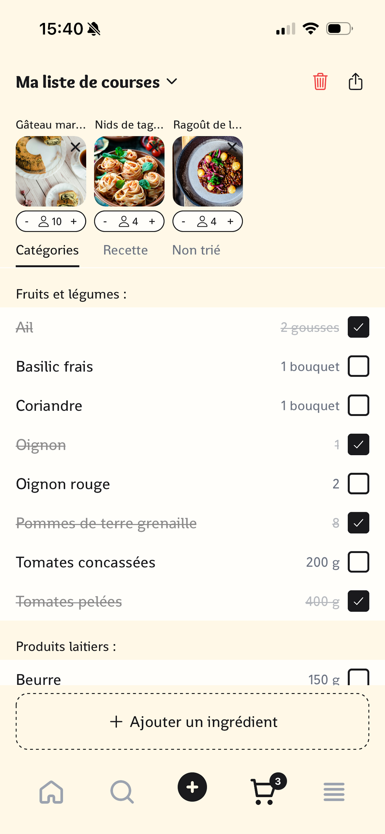 Liste de courses avec articles cochés